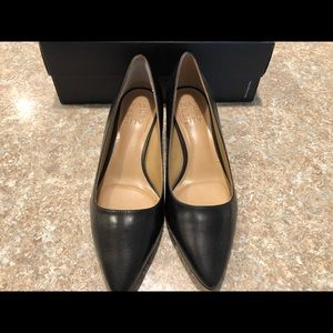 NEW Naturalizer Black Leather Pippa Heels
